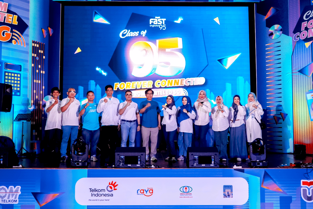 Reuni akbar 30 tahun stttelkom 1995